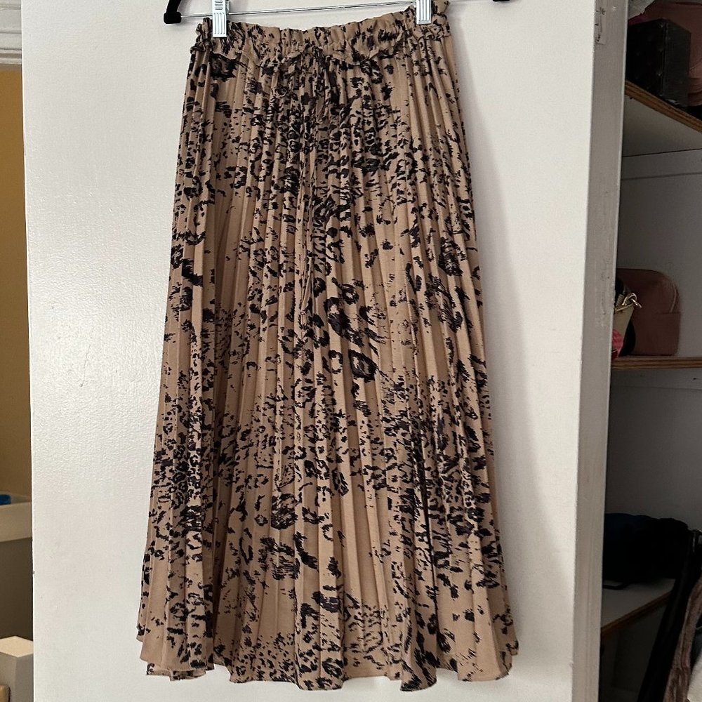 Junees Midi/Maxi Animal Print Skirt Size Small Pre Owned Good Condition
